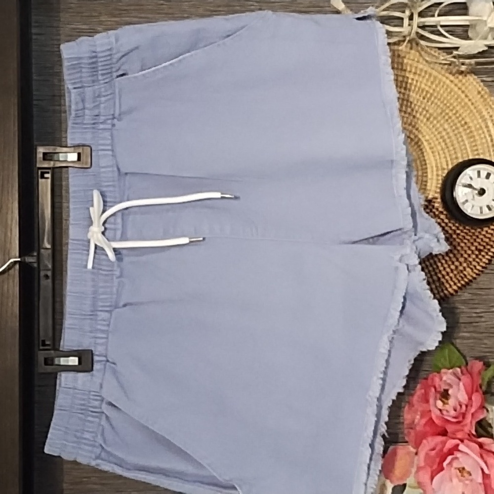 Celebrity Pink Shorts Pull On Elastic Tie String Waist Distressed Hem Si…
